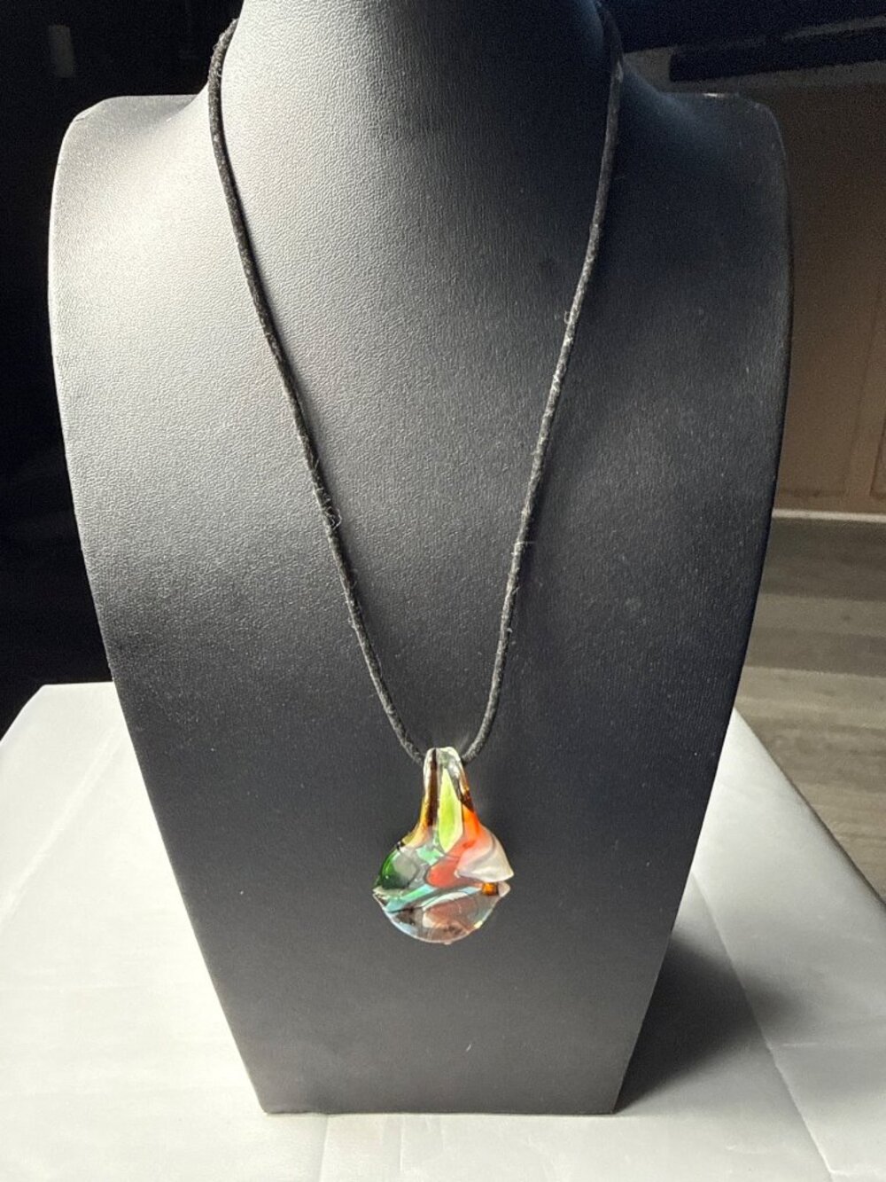 VTG Swirl Art Glass Pendant Necklace Chunky Retro Teardrop Boho